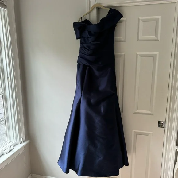 Frascara Off the Shoulder gown